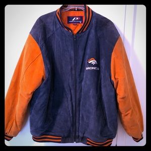 Men’s XL leather Denver Broncos jacket.